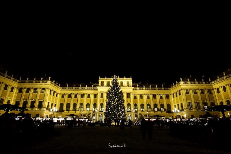Christmas at Schloß Schönbrunn, Vienna